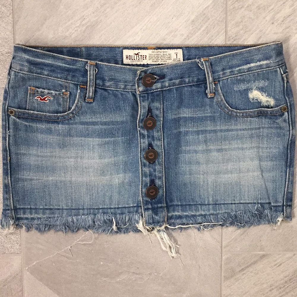 Hollister Distressed Jean Mini Skirt Size 1